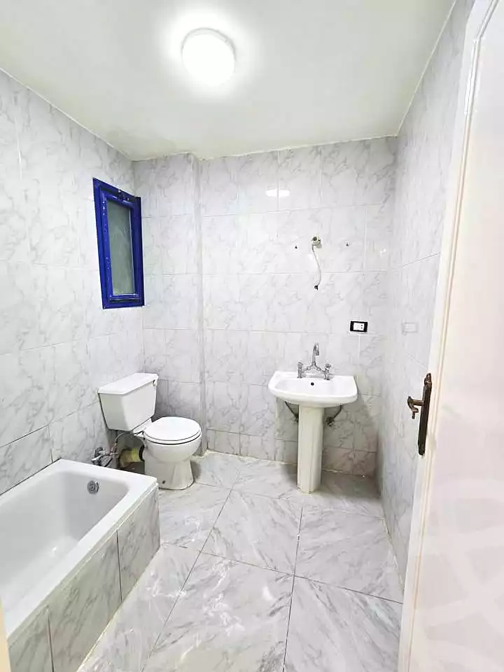 https://aqarmap.com.eg/ar/listing/6860218-for-sale-alexandria-al-agamy-shataa-el-nakheel-street-59