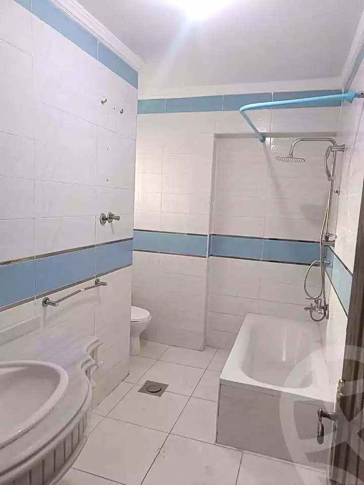 https://aqarmap.com.eg/ar/listing/6860340-for-sale-alexandria-zezenia