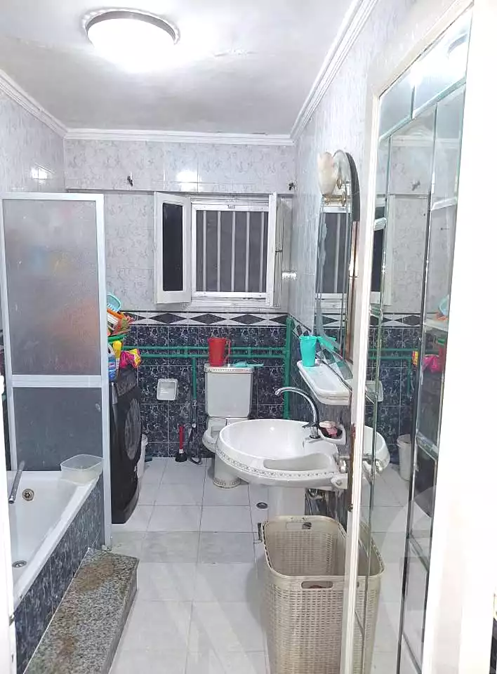 https://aqarmap.com.eg/ar/listing/6860410-for-sale-alexandria-sydy-bshr-sydy-bshr-bhry-shr-khld-bn-lwlyd