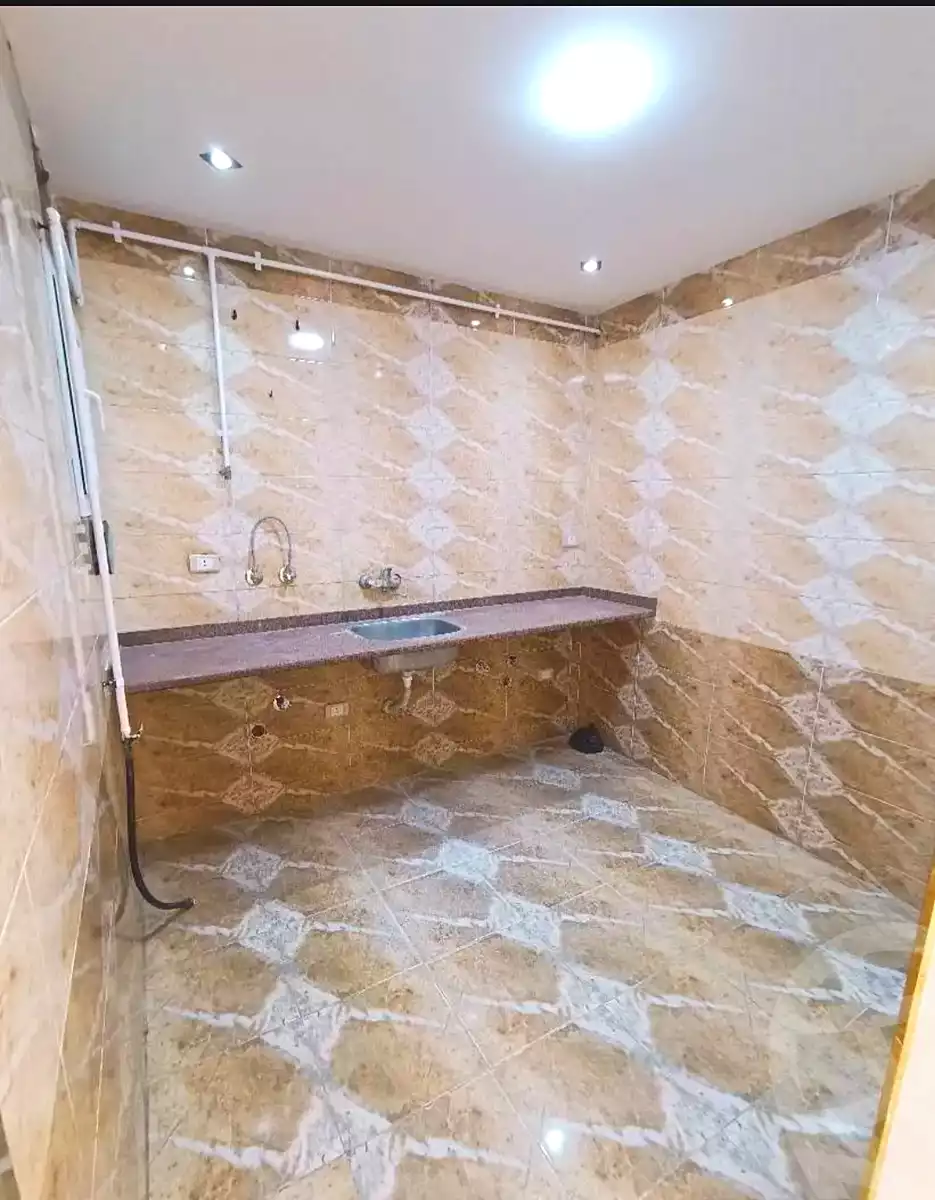 https://aqarmap.com.eg/ar/listing/6860655-for-sale-alexandria-sydy-bshr-sydy-bshr-bhry
