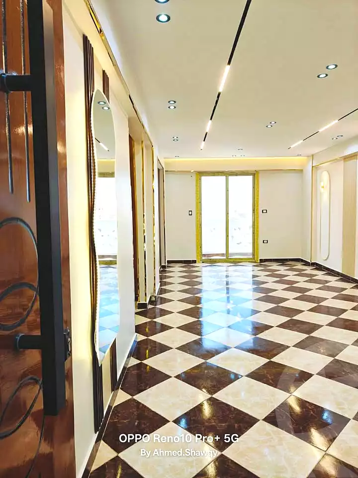 https://aqarmap.com.eg/ar/listing/6860691-for-sale-alexandria-al-agamy-bw-ywsf
