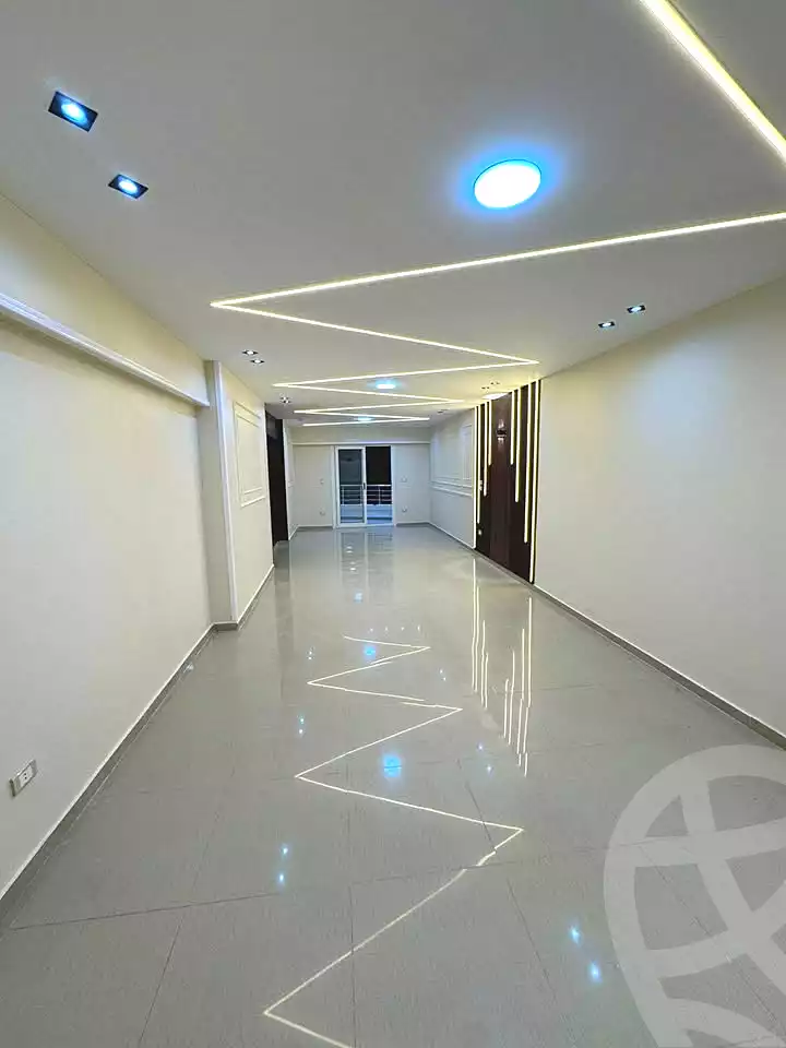 https://aqarmap.com.eg/ar/listing/6860701-for-sale-alexandria-sydy-bshr-sydy-bshr-bhry-shr-mhmwd-l-yswy