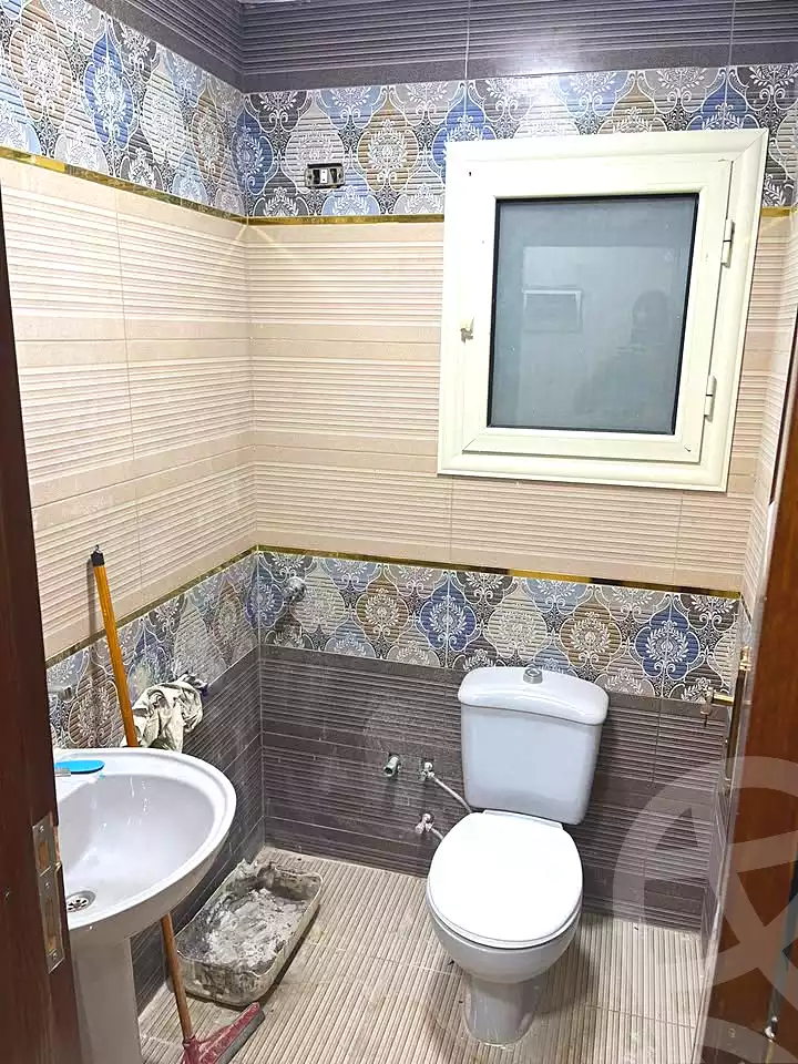 https://aqarmap.com.eg/en/listing/6861158-for-rent-alexandria-lsywf-gamila-city-compound