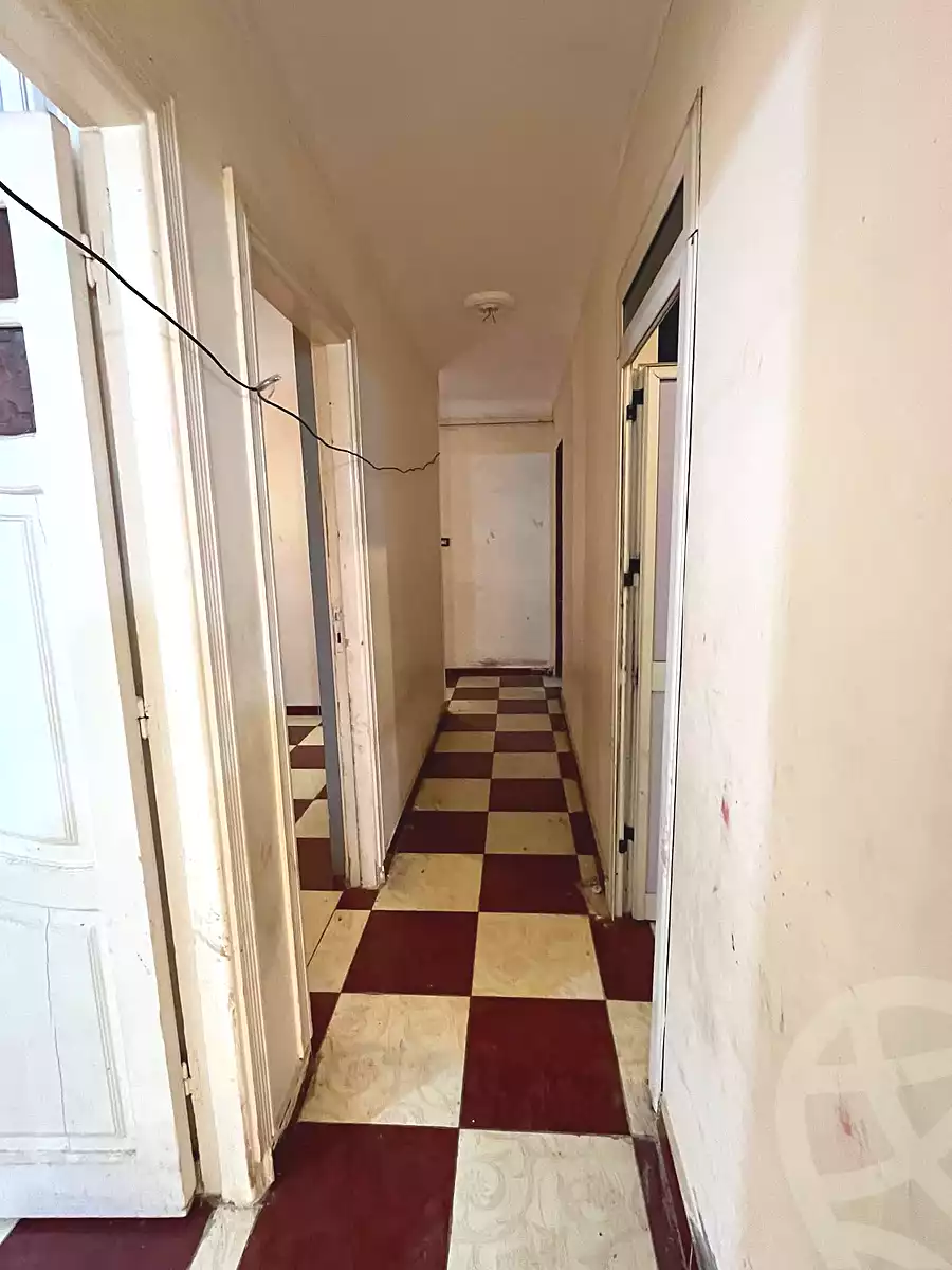 https://aqarmap.com.eg/ar/listing/6861653-for-sale-alexandria-sydy-bshr-sydy-bshr-bhry-ali-hipa-st
