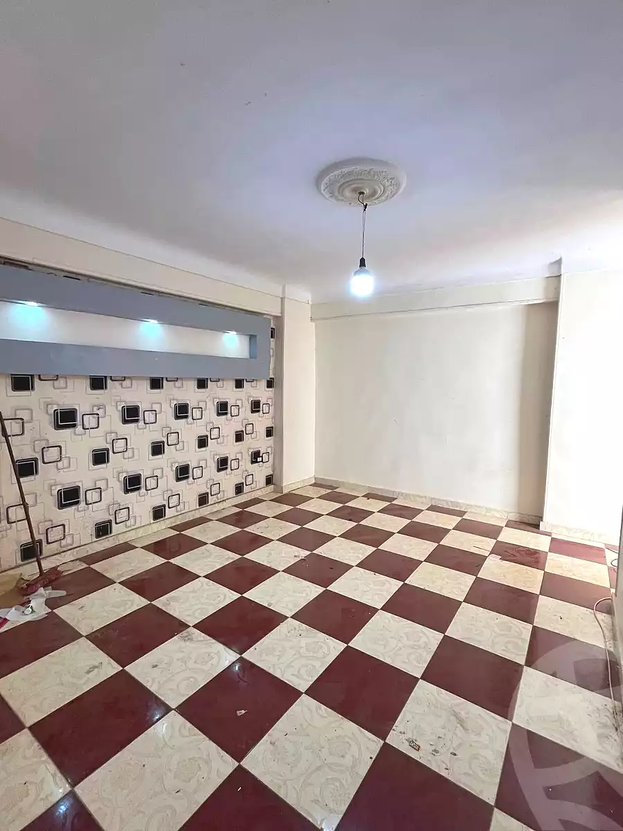 https://aqarmap.com.eg/ar/listing/6861653-for-sale-alexandria-sydy-bshr-sydy-bshr-bhry-ali-hipa-st