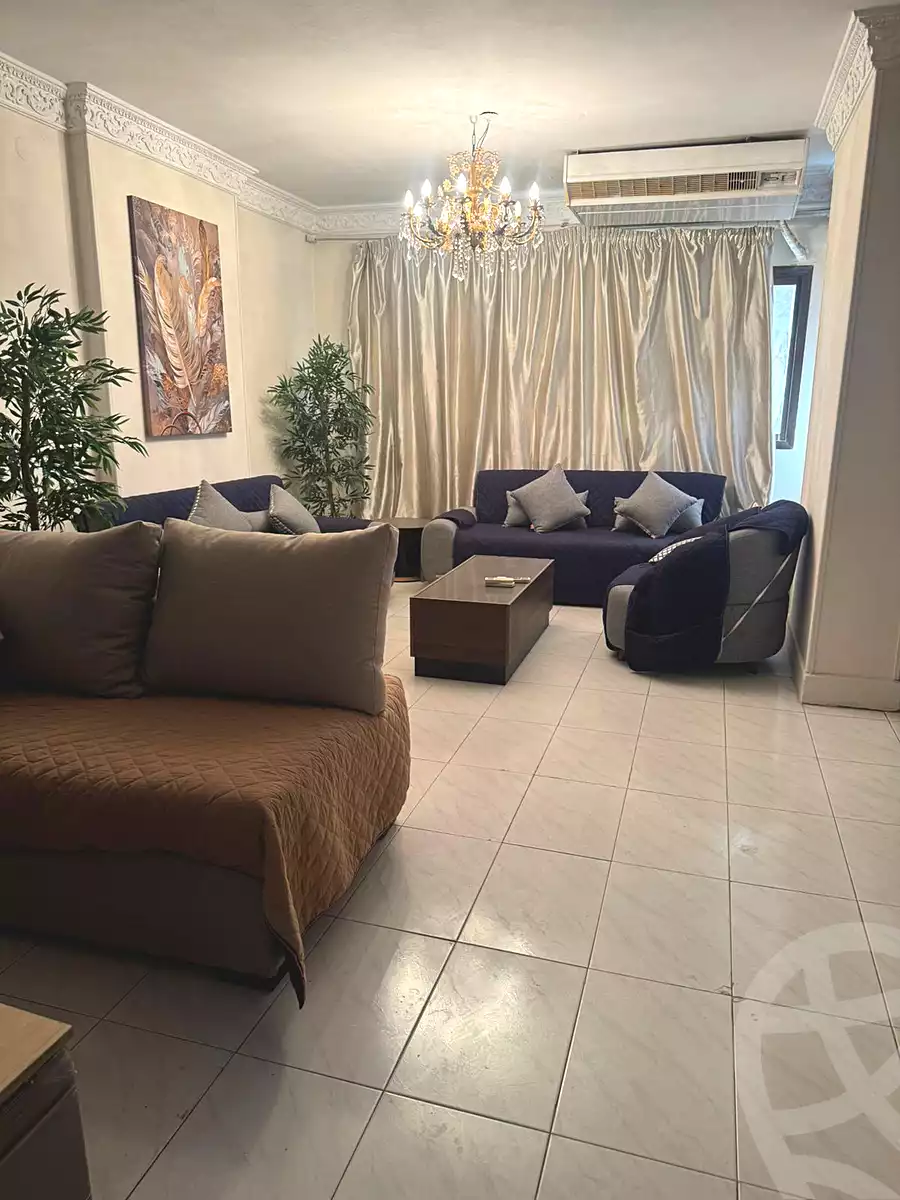 https://aqarmap.com.eg/ar/listing/6861677-for-rent-cairo-heliopolis-triumph-square-ahmed-faheem-bayoumy-st