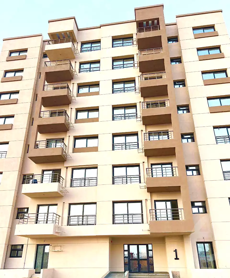 https://aqarmap.com.eg/en/listing/6861931-for-sale-cairo-new-administrative-capital-r8-rmtn
