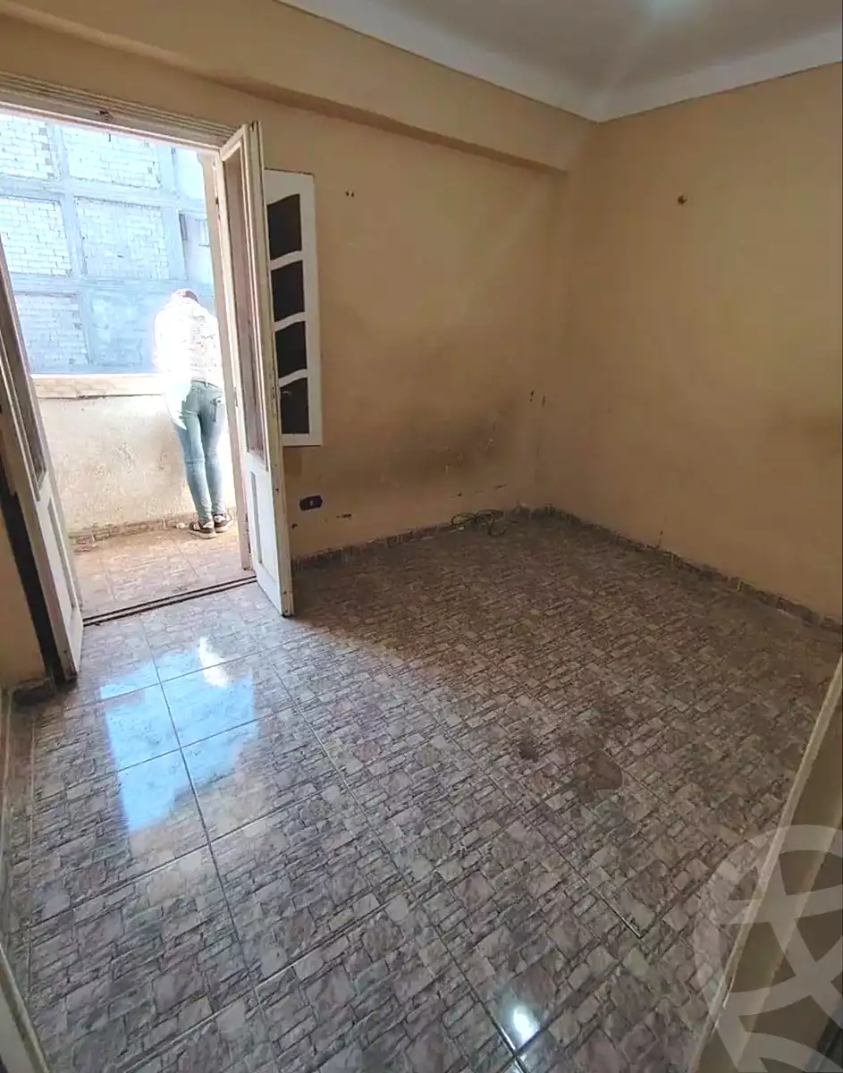 https://aqarmap.com.eg/en/listing/6862175-for-sale-alexandria-lsywf-el-falki
