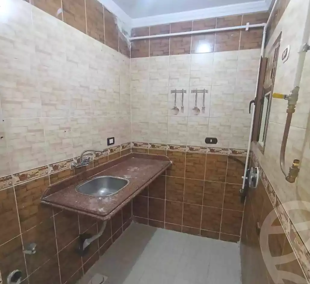 https://aqarmap.com.eg/en/listing/6862380-for-sale-alexandria-lsywf-el-falki