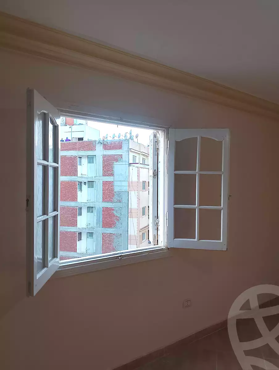 https://aqarmap.com.eg/en/listing/6862415-for-sale-alexandria-el-asafra-l-sfr-bhry