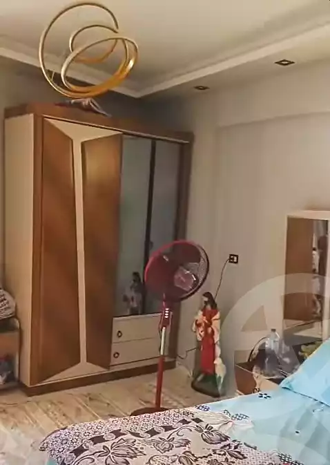 https://aqarmap.com.eg/ar/listing/6862444-for-sale-alexandria-el-asafra-shr-45