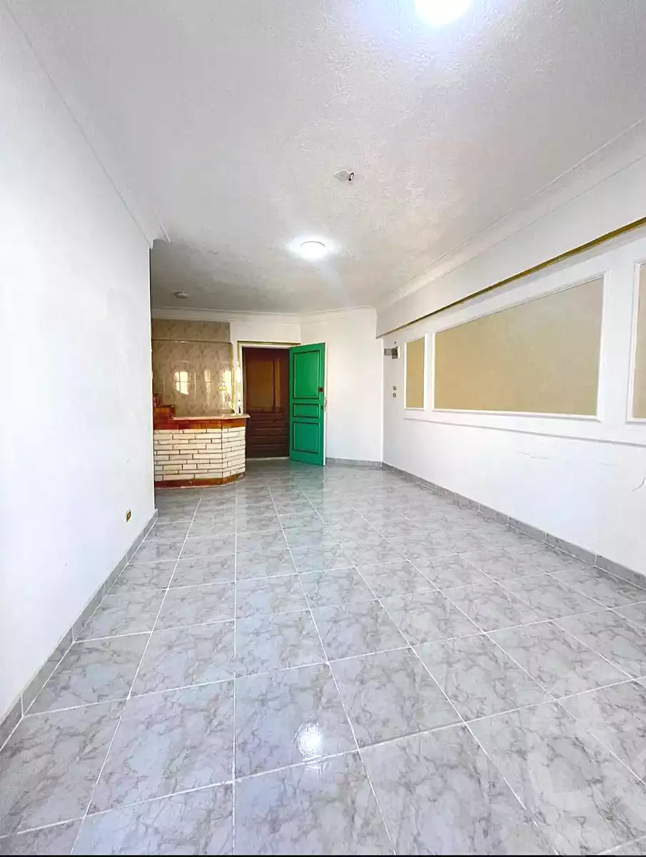 https://aqarmap.com.eg/ar/listing/6862648-for-sale-alexandria-al-agamy-shataa-el-nakheel
