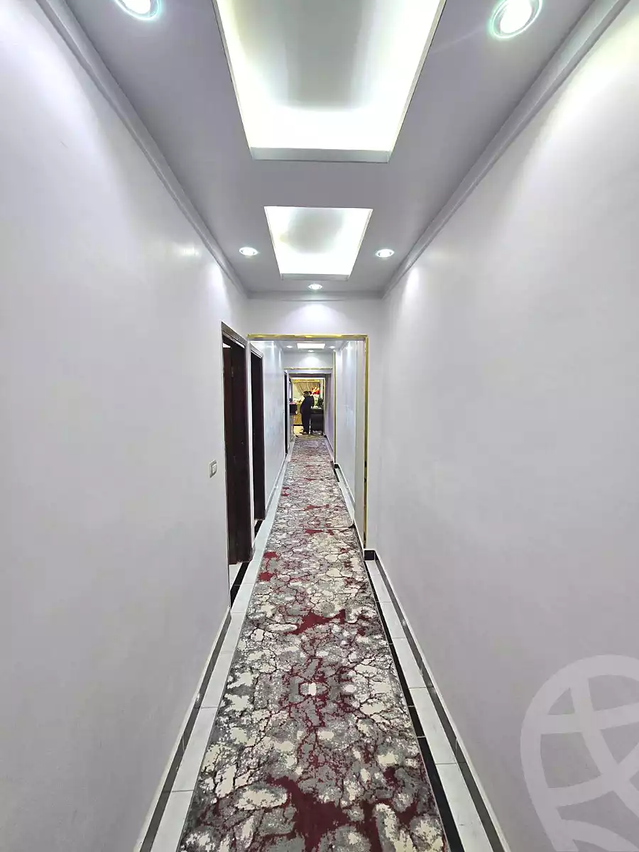https://aqarmap.com.eg/ar/listing/6862831-for-sale-alexandria-sydy-bshr-sydy-bshr-bhry-shr-mhmwd-l-yswy
