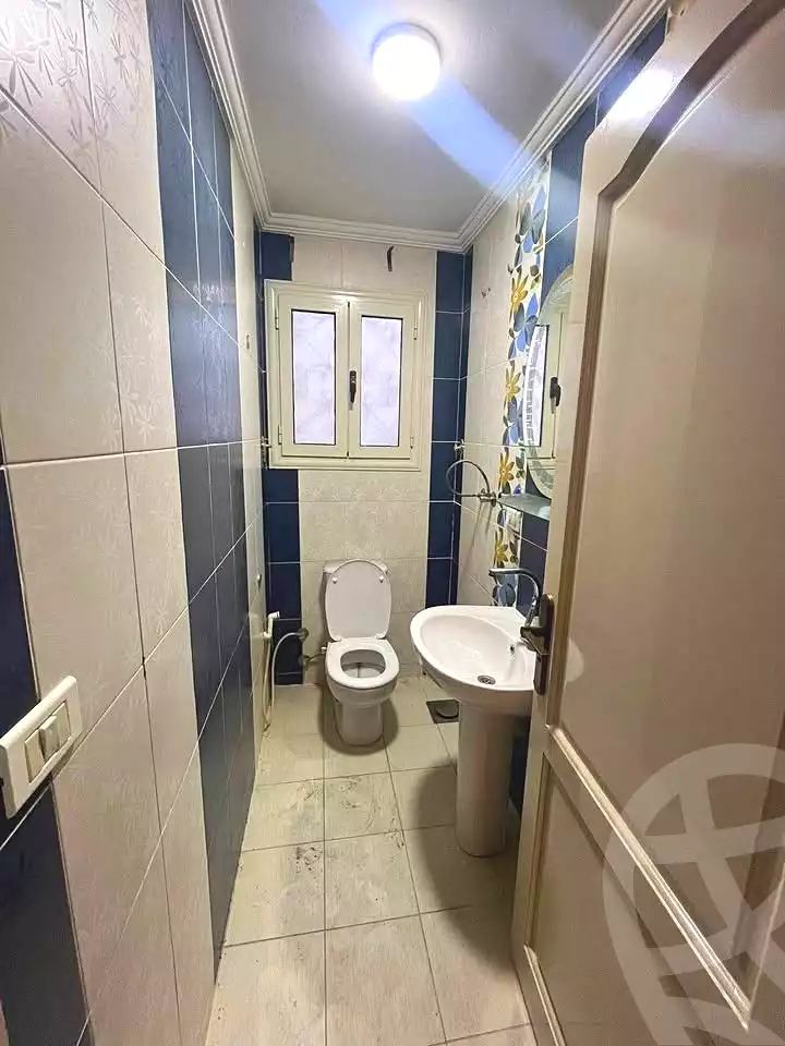 https://aqarmap.com.eg/en/listing/6863032-for-sale-alexandria-ganaklis