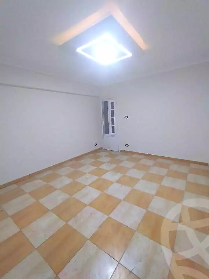 https://aqarmap.com.eg/en/listing/6863089-for-sale-alexandria-lsywf-el-falki