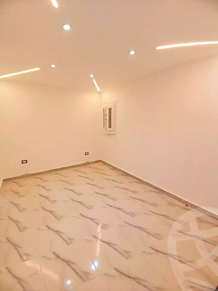 https://aqarmap.com.eg/ar/listing/6861402-for-sale-alexandria-al-agamy-el-kilo-21
