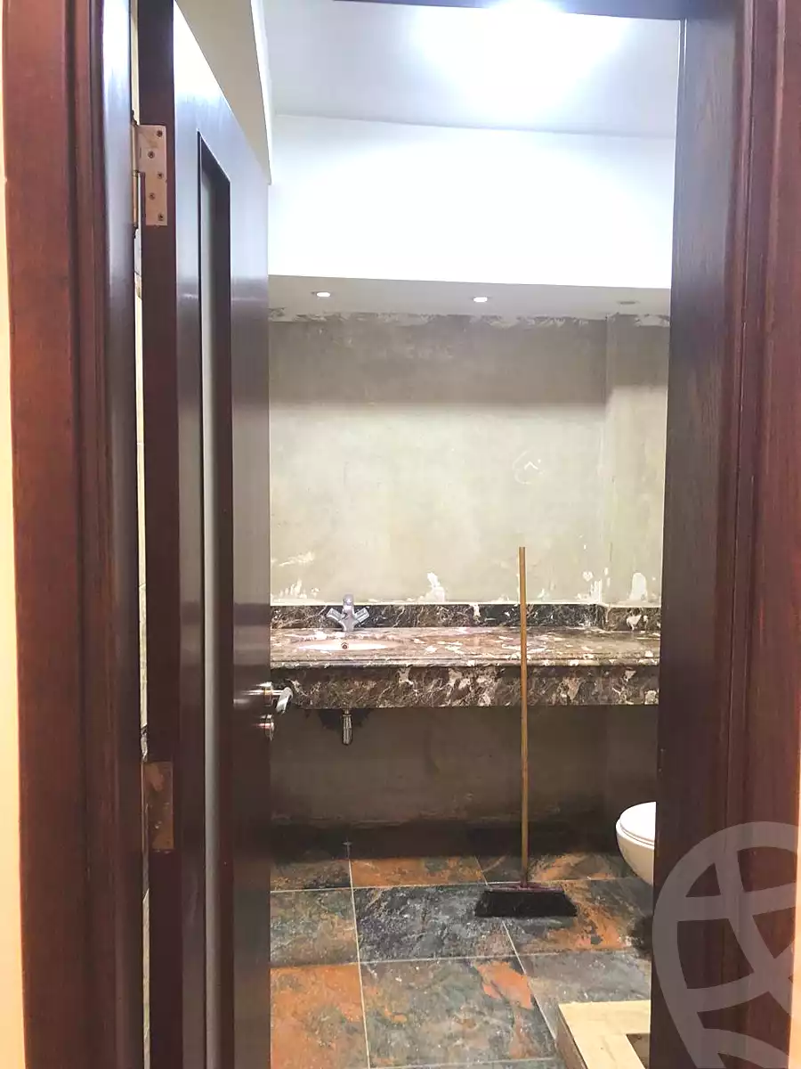 https://aqarmap.com.eg/ar/listing/6863213-for-sale-cairo-new-cairo-compounds-ritaj