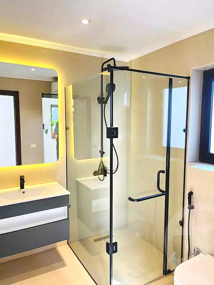 https://aqarmap.com.eg/en/listing/6863851-for-rent-cairo-new-cairo-compounds-lakeview-residence
