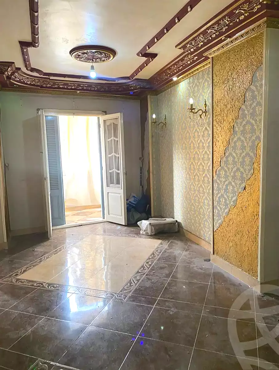 https://aqarmap.com.eg/ar/listing/6864234-for-sale-alexandria-moharram-bey-kanal-al-mahmoudeya-al-bahri-st
