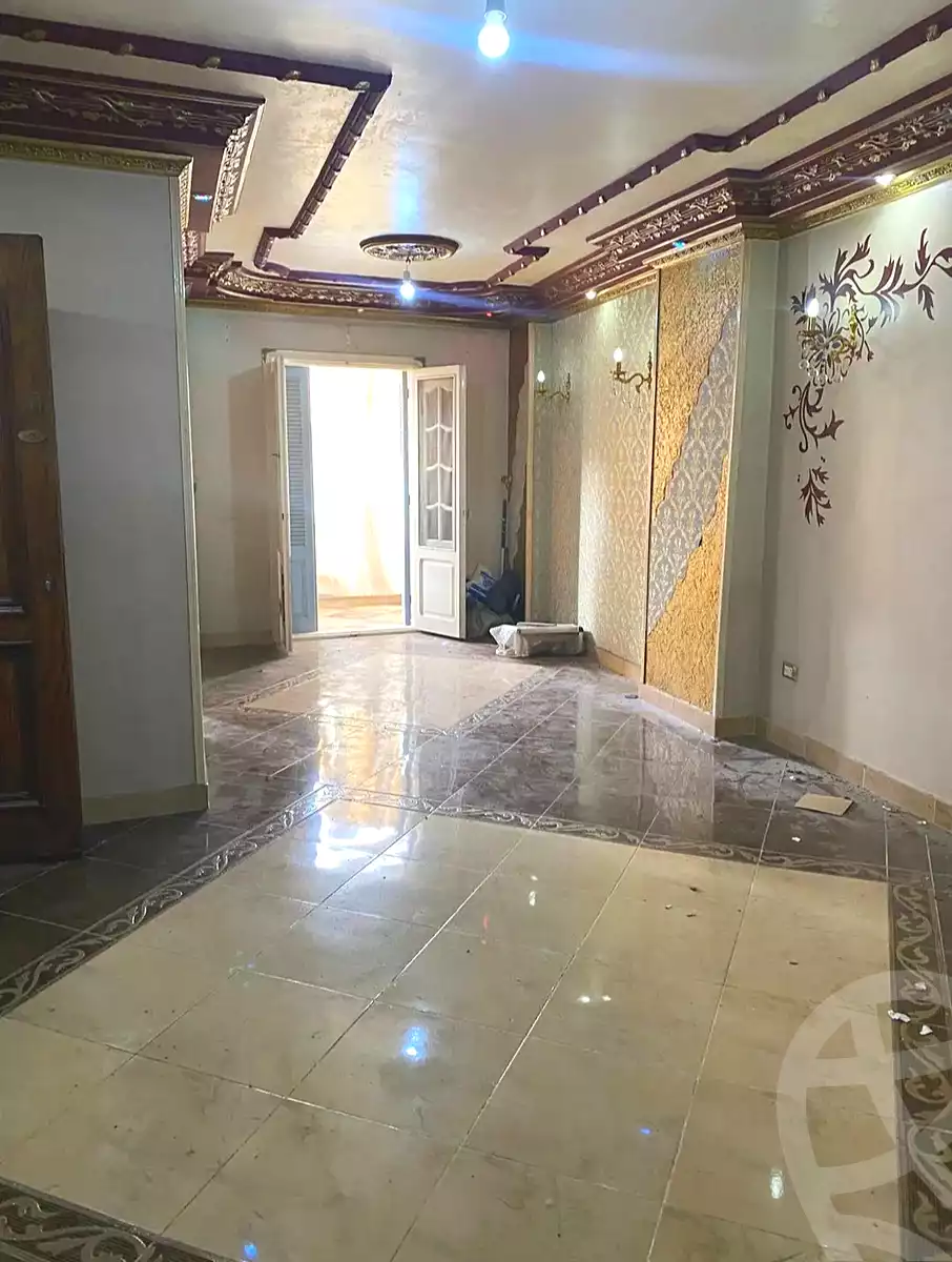 https://aqarmap.com.eg/ar/listing/6864234-for-sale-alexandria-moharram-bey-kanal-al-mahmoudeya-al-bahri-st