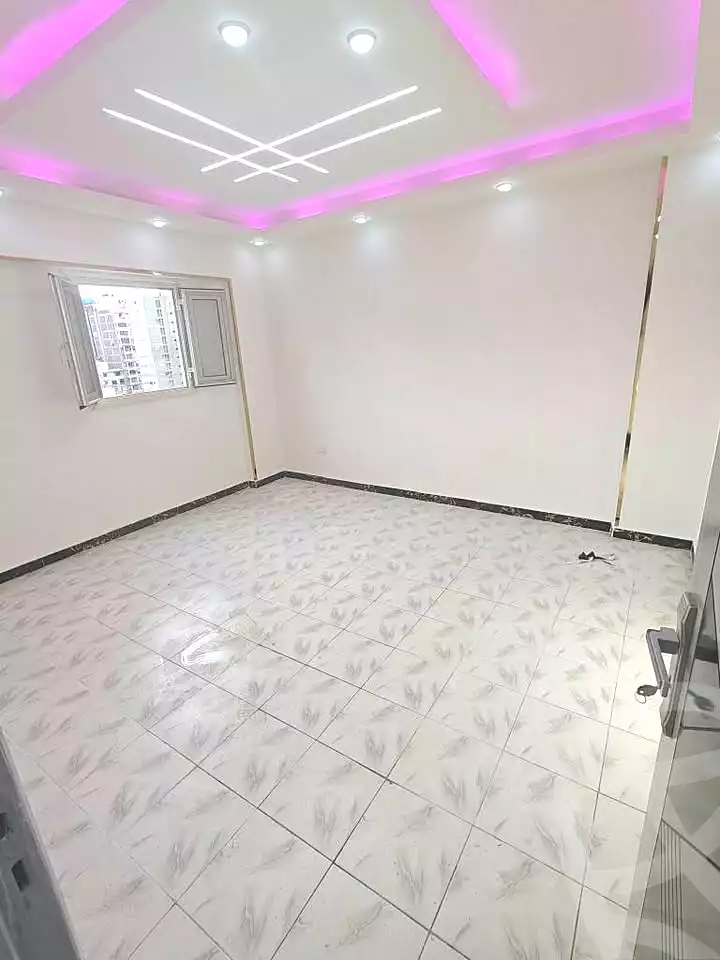 https://aqarmap.com.eg/ar/listing/6864572-for-sale-alexandria-sydy-bshr-sydy-bshr-bhry-shr-mhmwd-l-yswy