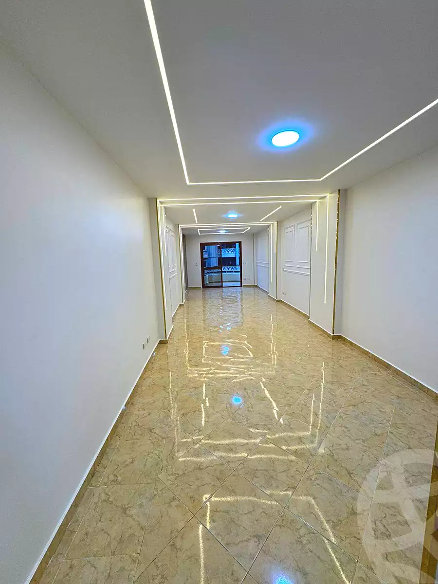 https://aqarmap.com.eg/ar/listing/6864644-for-sale-alexandria-miami-mahmoud-el-isawy-st