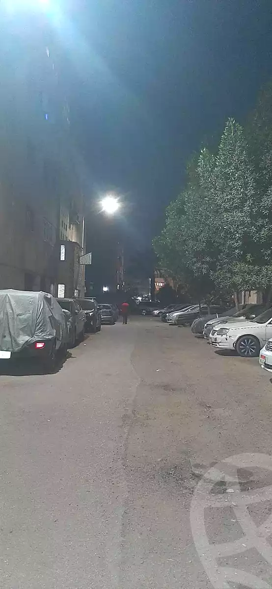 https://aqarmap.com.eg/ar/listing/6864715-for-rent-cairo-hadayek-el-koba-wali-al-ahd-st