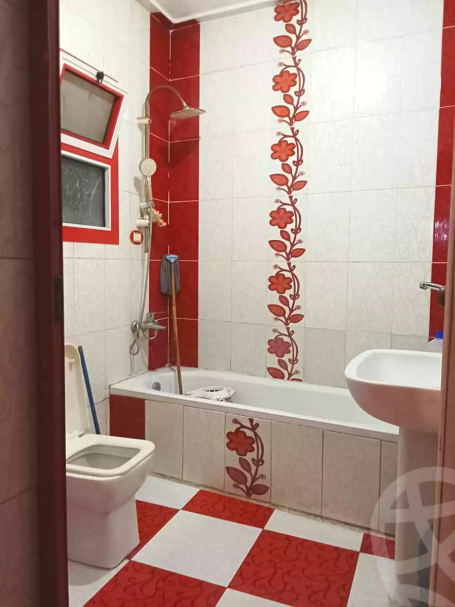 https://aqarmap.com.eg/ar/listing/6864705-for-sale-alexandria-al-agamy-lbytsh-shahr-al-assal-st
