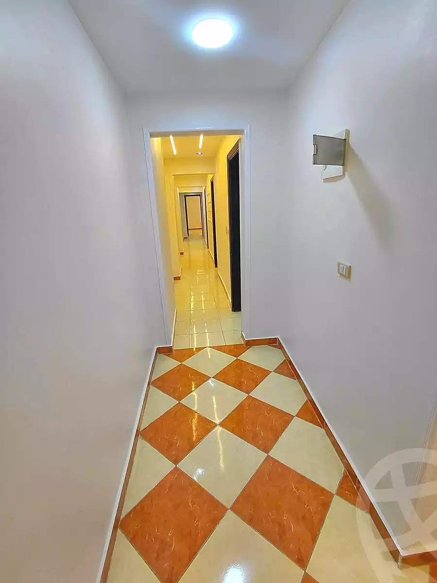 https://aqarmap.com.eg/en/listing/6864750-for-sale-alexandria-sydy-bshr-sydy-bshr-bhry-shr-mhmwd-l-yswy
