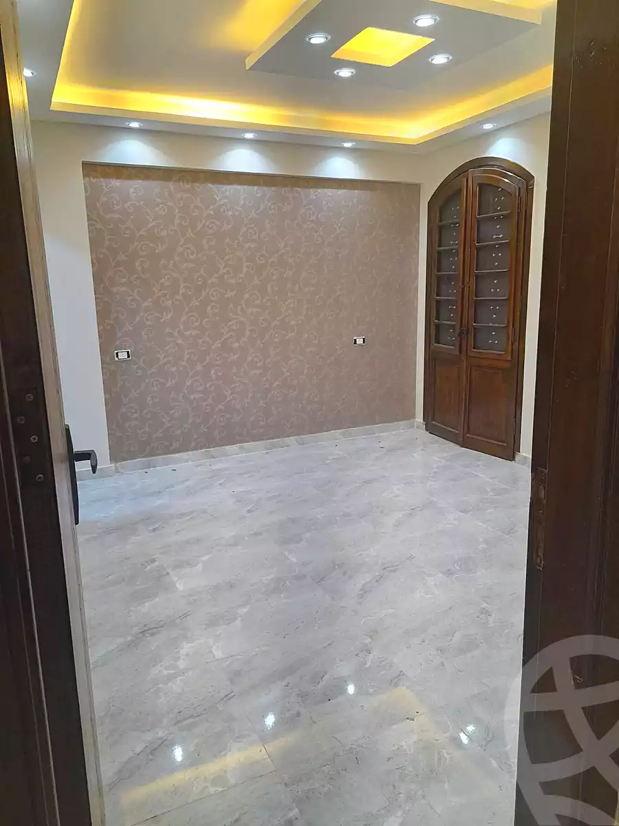 https://aqarmap.com.eg/ar/listing/6864757-for-sale-alexandria-al-agamy-lbytsh-bianchiii-el-arbaeen-st