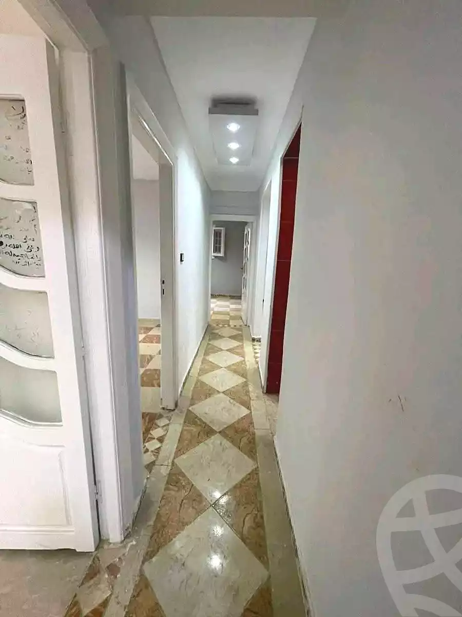 https://aqarmap.com.eg/en/listing/6864850-for-sale-alexandria-lsywf-el-falki