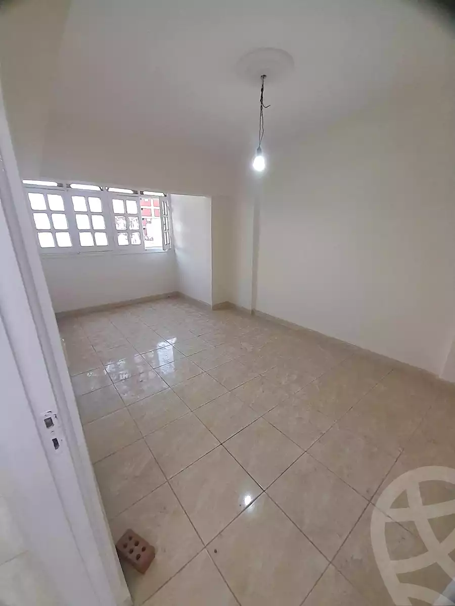 https://aqarmap.com.eg/ar/listing/6864861-for-sale-alexandria-miami-iskandar-ibrahim-st