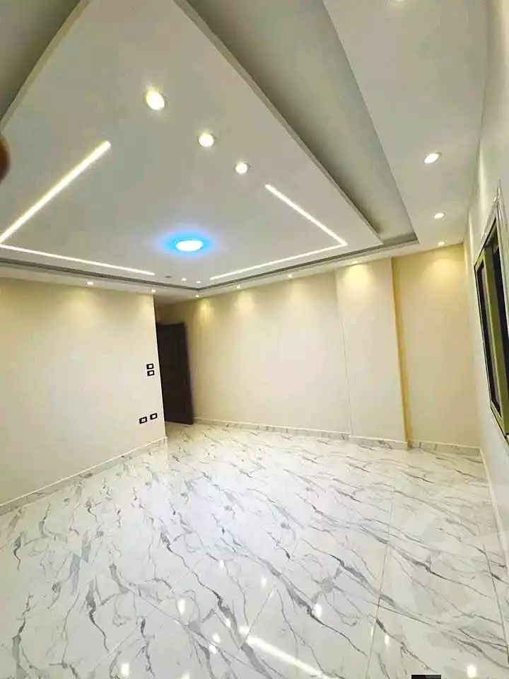 https://aqarmap.com.eg/ar/listing/6864894-for-sale-alexandria-al-agamy-lbytsh