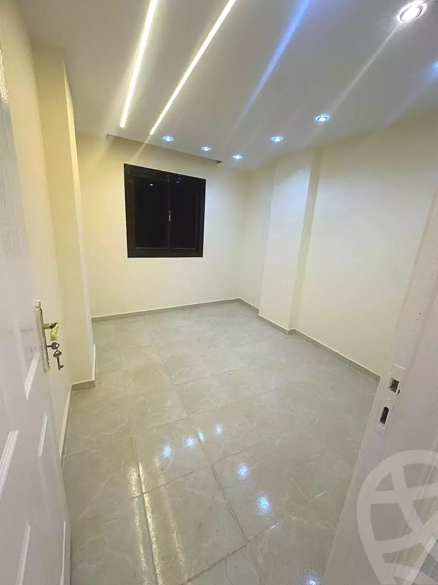 https://aqarmap.com.eg/ar/listing/6865118-for-rent-alexandria-al-agamy-lbytsh-shahr-al-assal-st