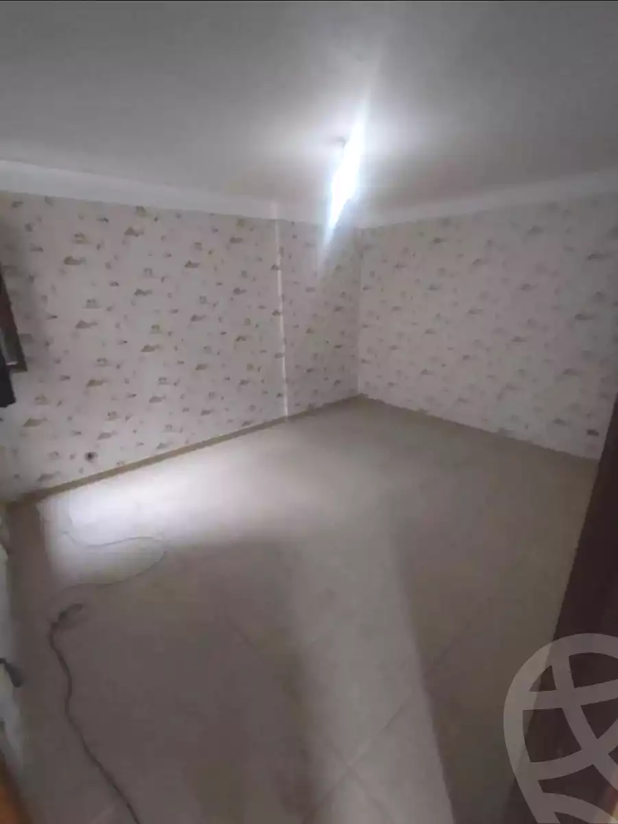 https://aqarmap.com.eg/ar/listing/6865231-for-sale-alexandria-ganaklis-el-morsaleen-el-american-st
