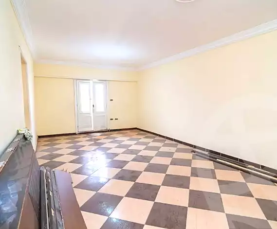 https://aqarmap.com.eg/ar/listing/6852367-for-sale-alexandria-sydy-bshr