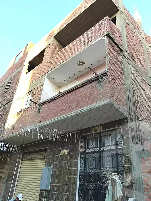 https://aqarmap.com.eg/en/listing/6865401-for-sale-cairo-madinat-el-salam-isbico