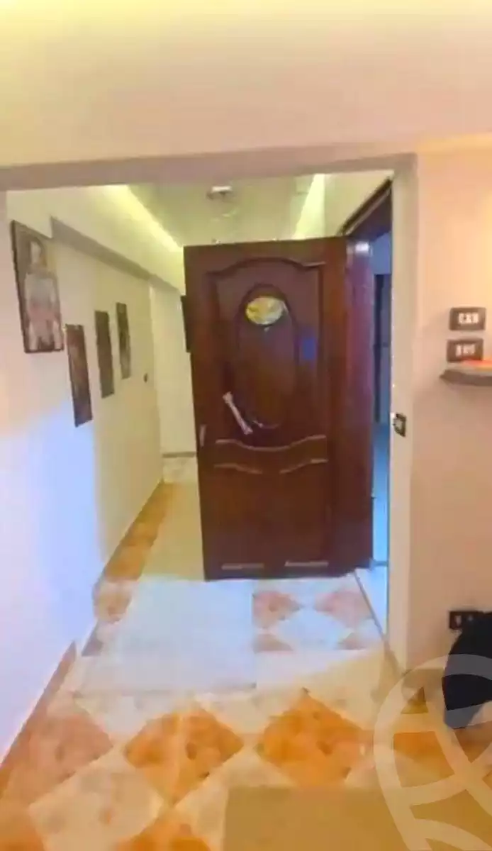 https://aqarmap.com.eg/en/listing/6865468-for-sale-cairo-helwan-lazoghli-st