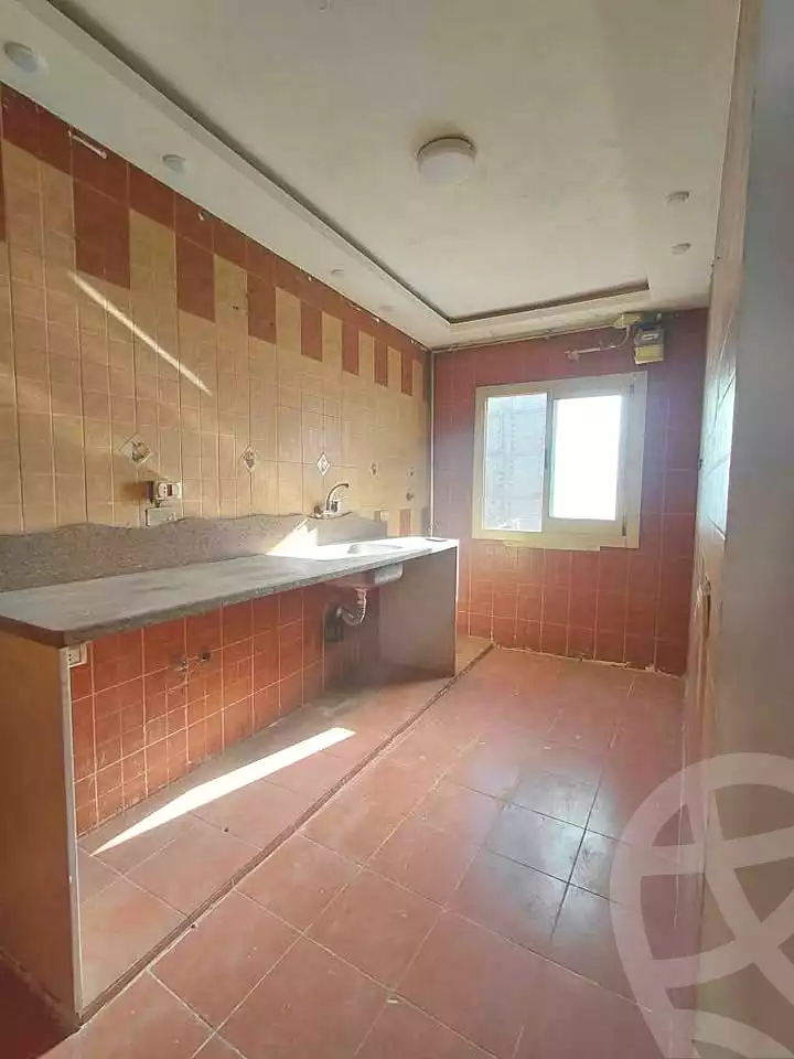 https://aqarmap.com.eg/ar/listing/6865588-for-sale-alexandria-al-agamy-lbytsh-waheed-sabir-st