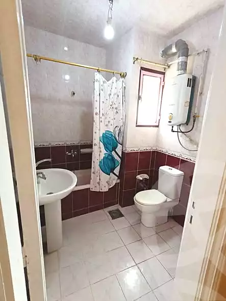 https://aqarmap.com.eg/ar/listing/6865960-for-sale-alexandria-sydy-bshr-sydy-bshr-bhry-gamal-abd-el-nasir-st