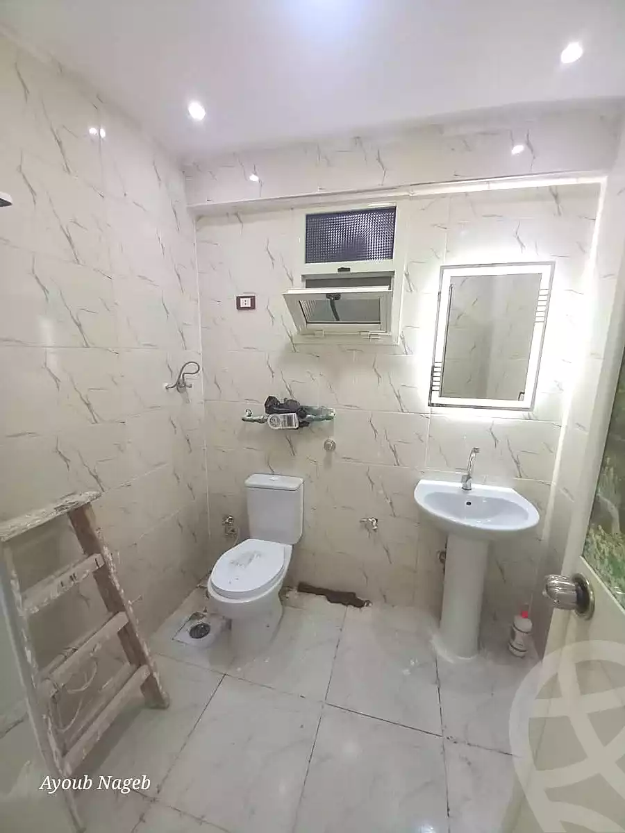 https://aqarmap.com.eg/ar/listing/6866047-for-sale-alexandria-al-agamy-lbytsh-qased-kareem-st