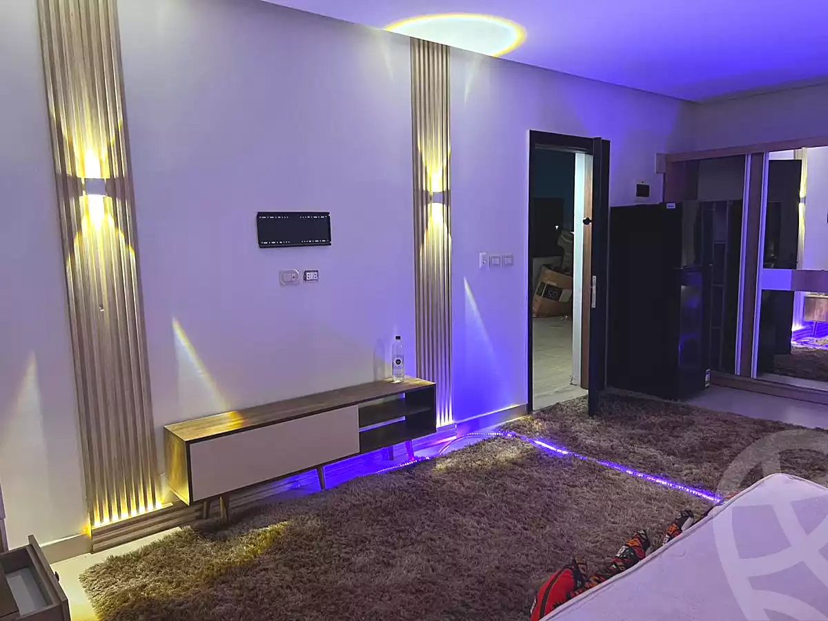 https://aqarmap.com.eg/en/listing/6866229-for-rent-cairo-el-sheikh-zayed-city-compounds-beverly-hills