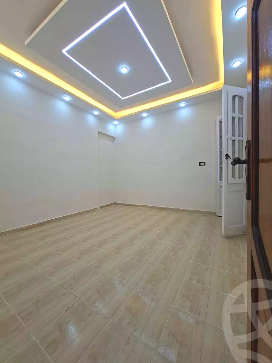 https://aqarmap.com.eg/ar/listing/6866240-for-sale-alexandria-el-mandara-shr-mlk-hfny