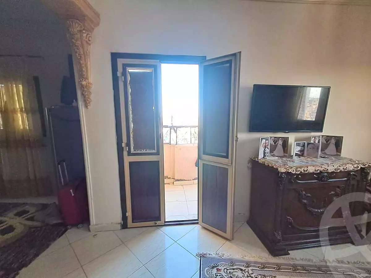 https://aqarmap.com.eg/ar/listing/6866302-for-sale-alexandria-miami-shr-jml-bd-lnsr