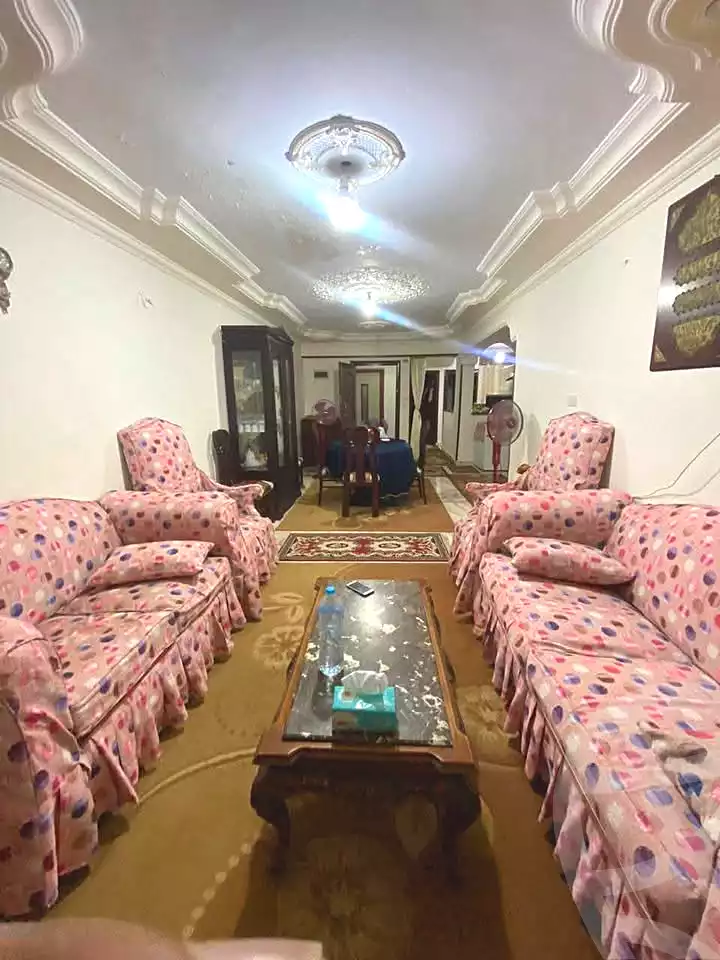 https://aqarmap.com.eg/ar/listing/6866483-for-sale-alexandria-al-agamy-lbytsh-el-saleheen-mosque-st