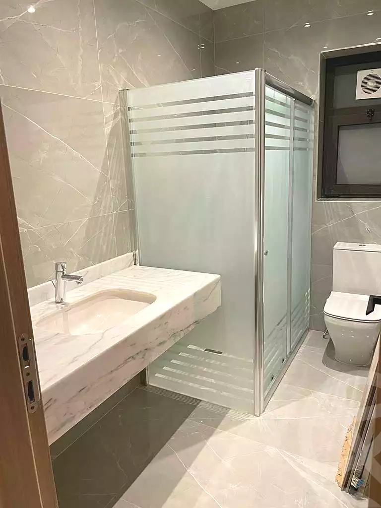 https://aqarmap.com.eg/en/listing/6866581-for-rent-cairo-new-cairo-compounds-lakeview-residence