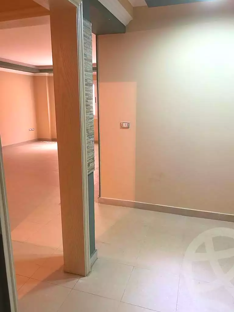 https://aqarmap.com.eg/ar/listing/6867018-for-sale-cairo-new-cairo-el-narges-el-narges-omarat-gamal-kamel-st