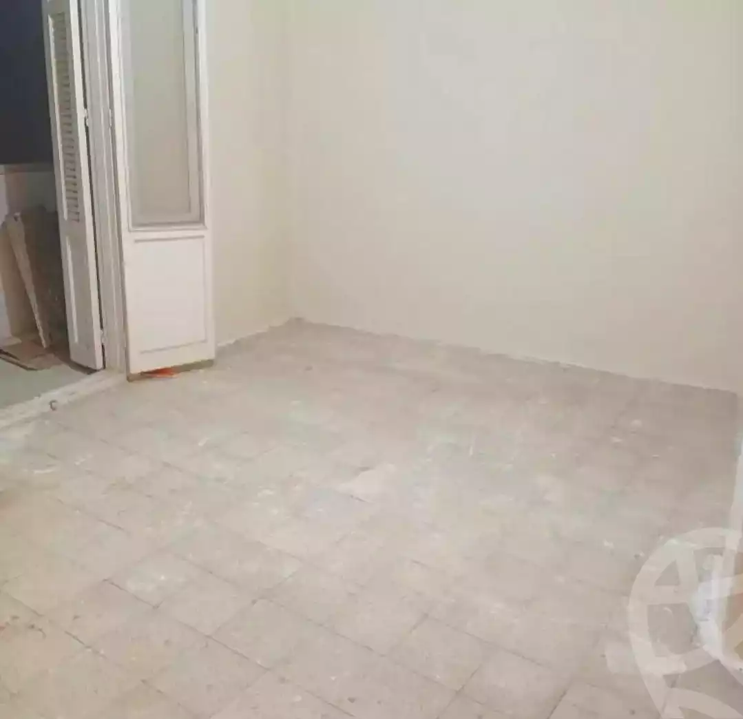 https://aqarmap.com.eg/ar/listing/6867421-for-sale-alexandria-el-asafra-shr-45