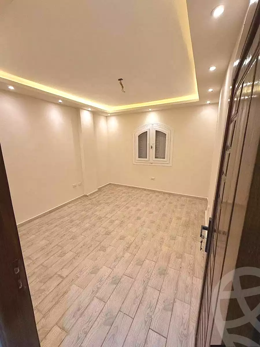 https://aqarmap.com.eg/ar/listing/6867430-for-sale-alexandria-al-agamy-lbytsh