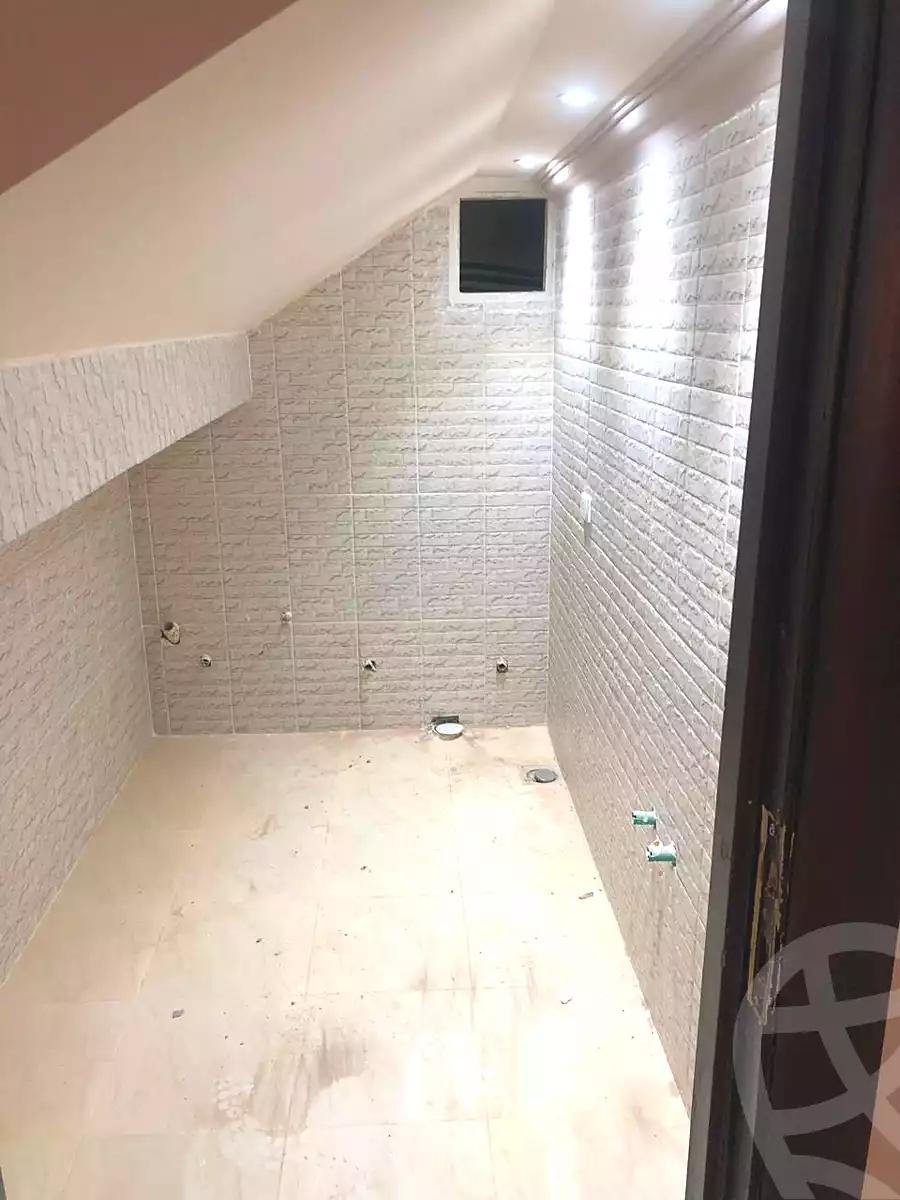 https://aqarmap.com.eg/ar/listing/6867526-for-sale-cairo-new-cairo-south-investors-gamal-abdel-nasser-st
